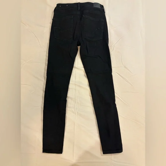 American Eagle Outfitters Black Distressed Skinny Jeans - Picture 2 of 4
